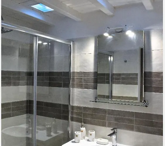 Modern Cycladic Sea View House