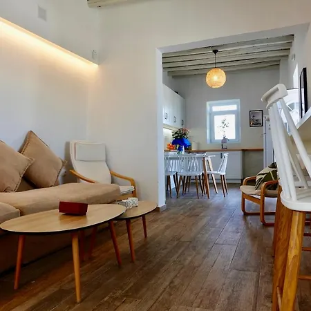 Modern Cycladic Sea View House *