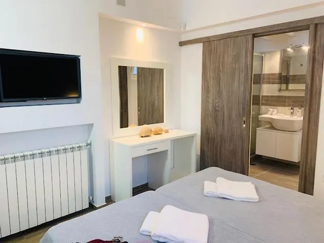 度假居 Modern Cycladic Sea View House *